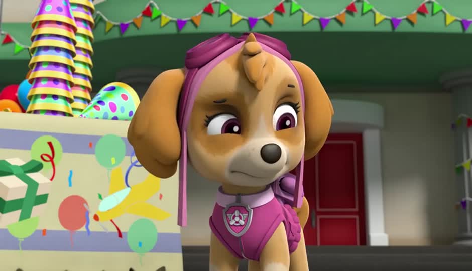 艾丝的生日大惊喜/破纪录的披萨塔