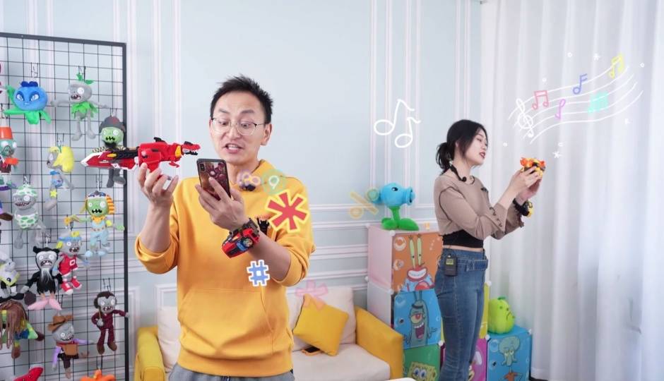 互相作弄对方