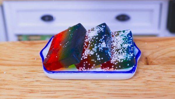 彩色糖胶小零食