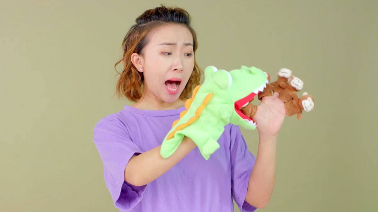 猴子和鳄鱼