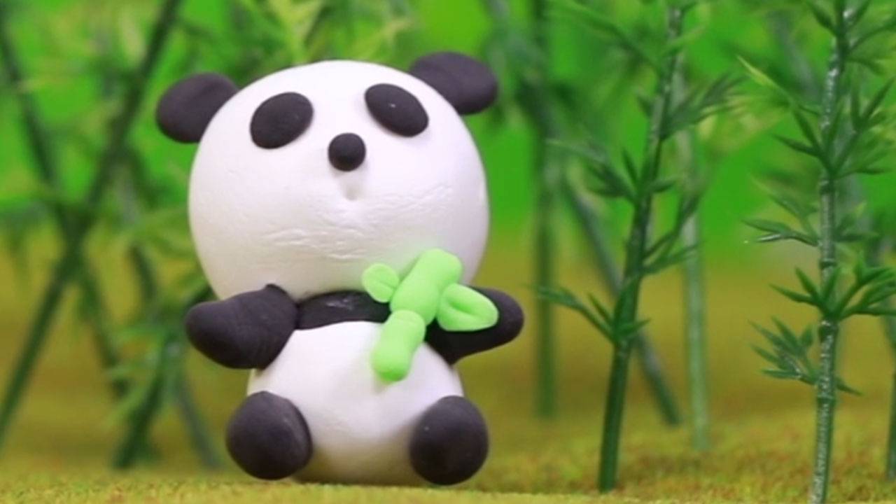 彩泥小熊猫