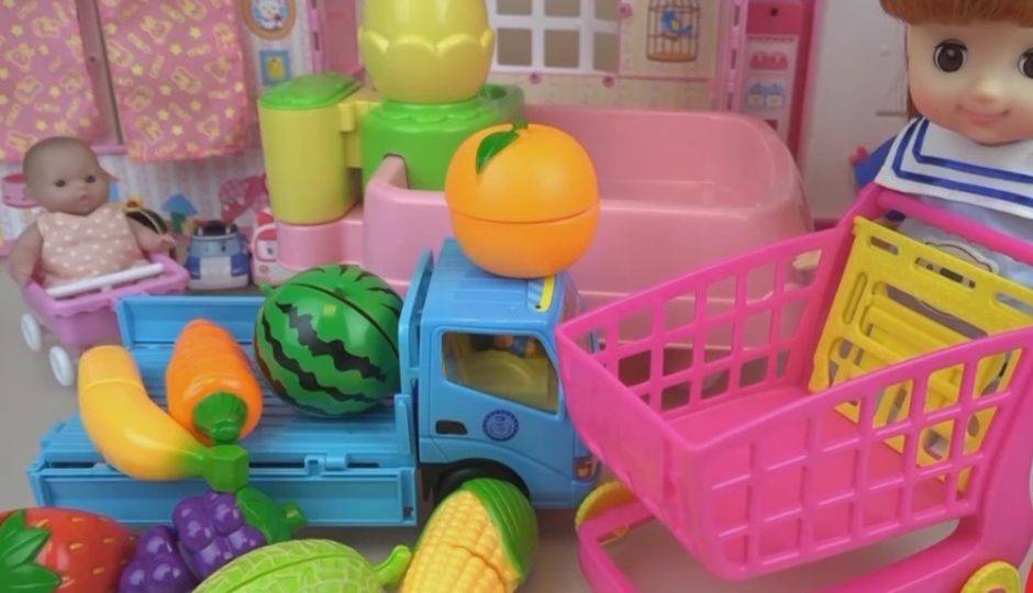 果汁机和冰箱玩具