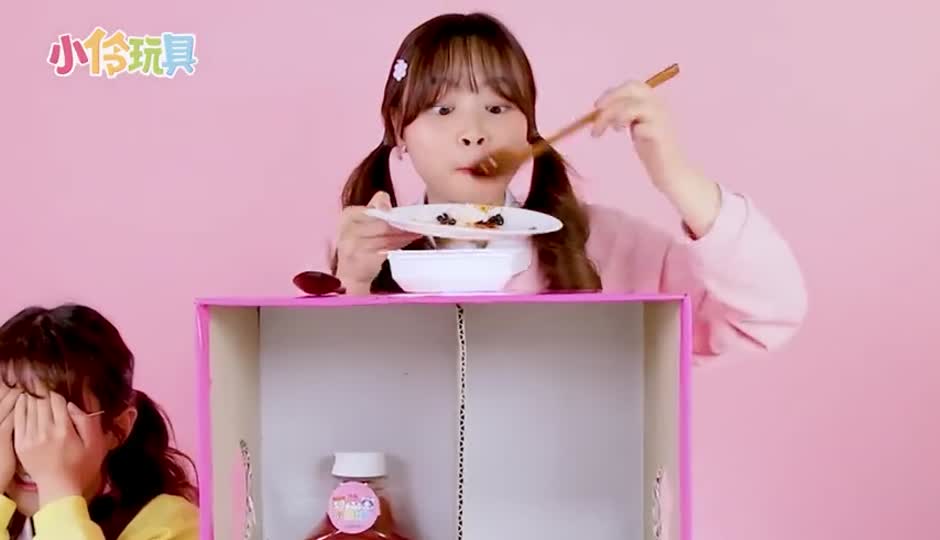 出其不意的美食搭配，我吃你猜之幸运调料挑战