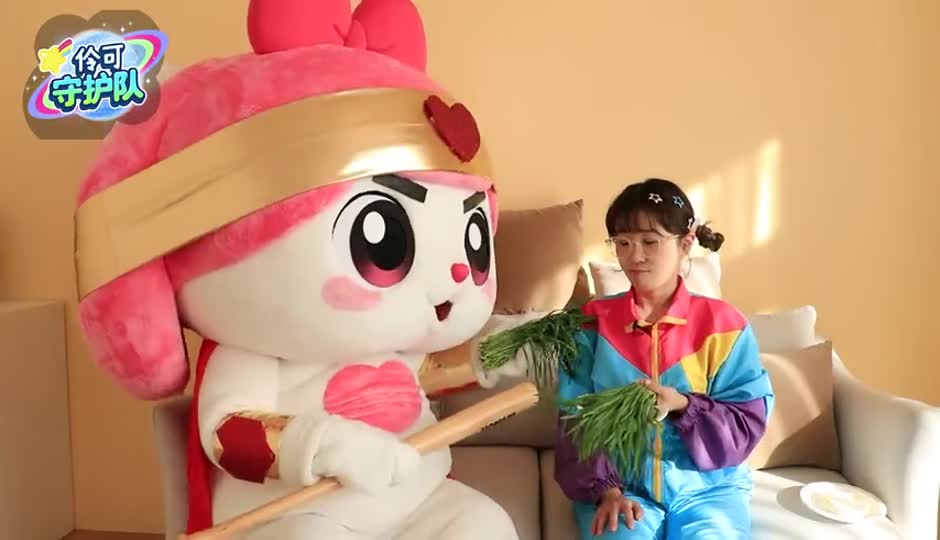 春节饺子心电感应挑战，选择困难症的伶伶能否成功？
