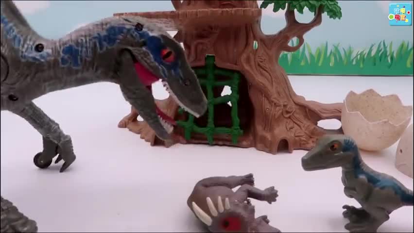 恐龙玩具和金刚玩具的竞争