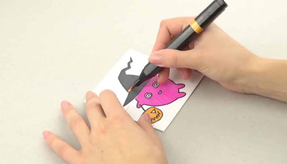 如何制作怪兽比布