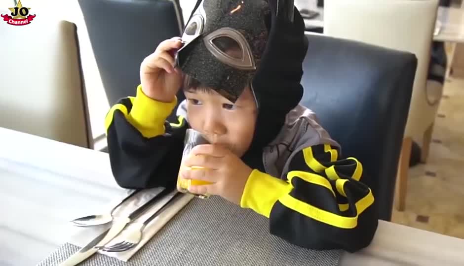 JO家族去泰国游玩动物园 