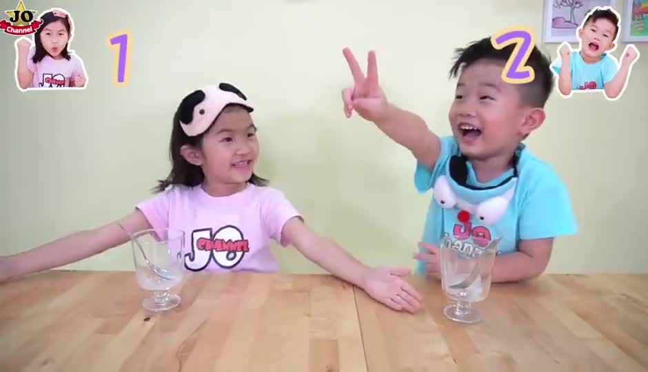 冰淇淋挑战！获胜者得到乐高玩具 