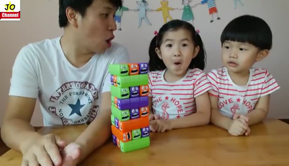 叠叠乐 层层叠 好玩喔！ 挑战虫虫平衡游戏 亲子互动 桌面玩具开箱~ 