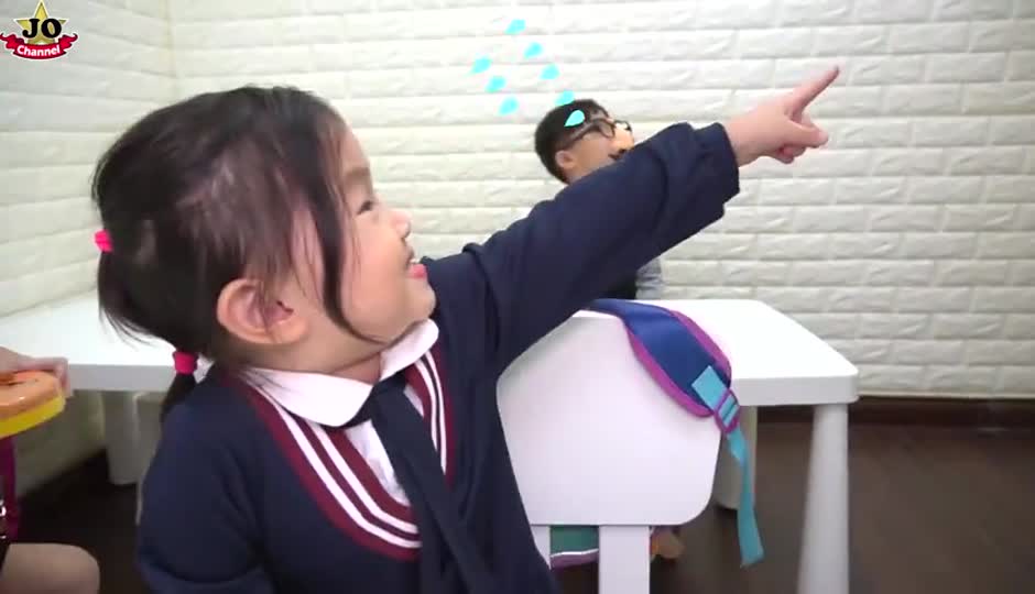 三色挑战 到JO学校学习数学和美术 亲子游戏过家家