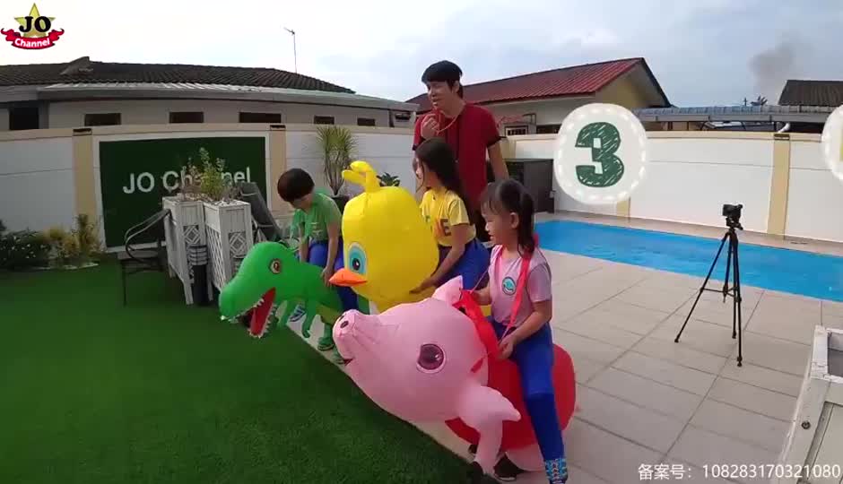 挑战运动会 装扮动物赛跑比赛